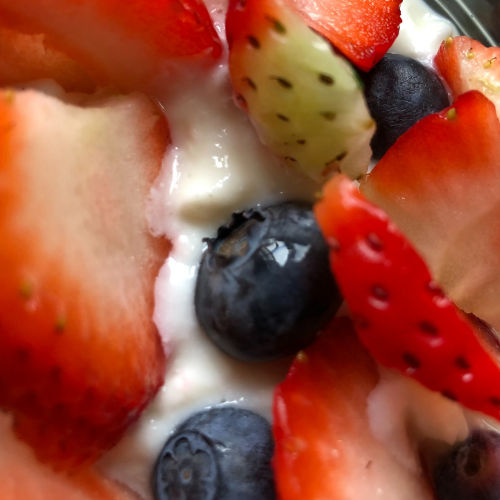 Cottage Cheese with Berries